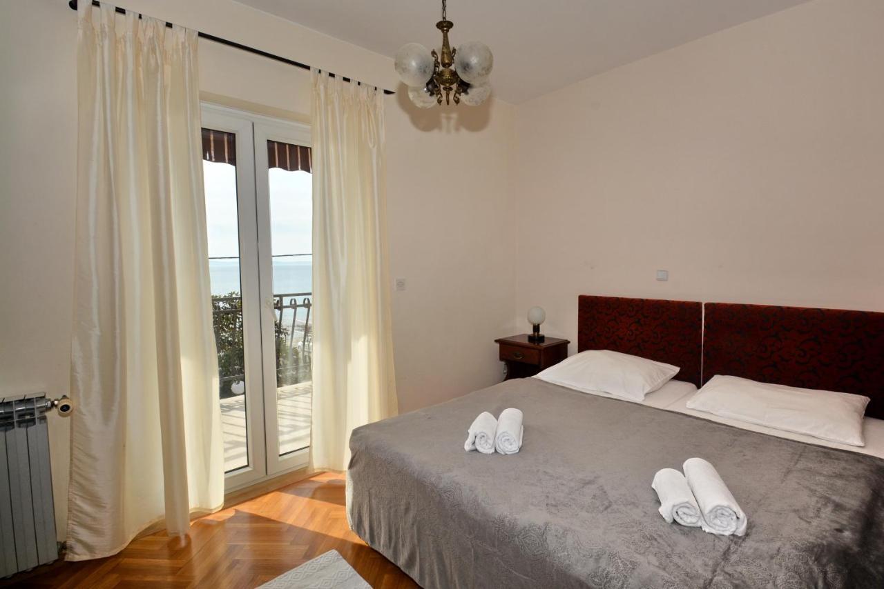 Guesthouse Kamen Kuca โปดสตรานา ภายนอก รูปภาพ